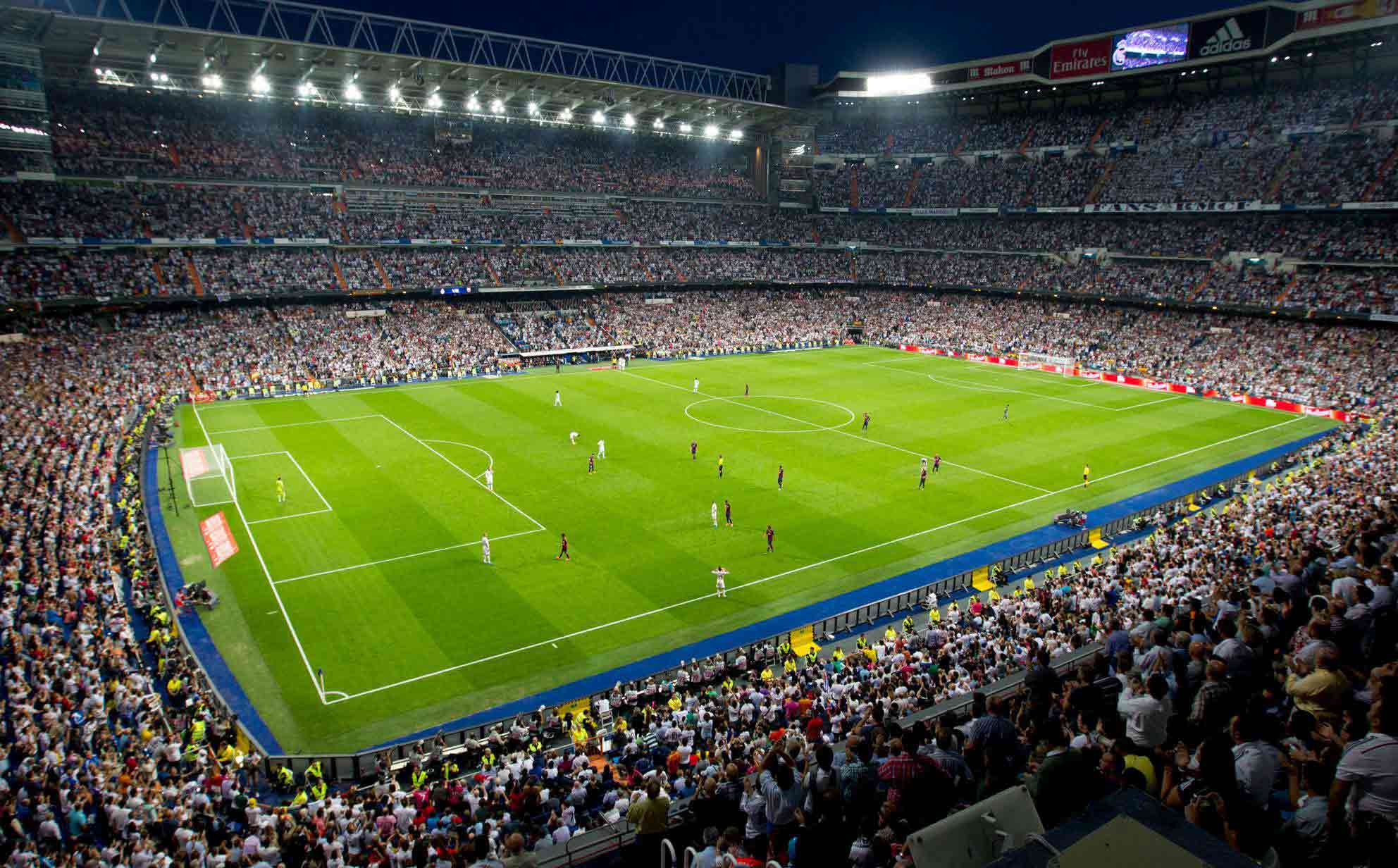 看球聊球两不误，玩球直播打造球迷专属互动社区